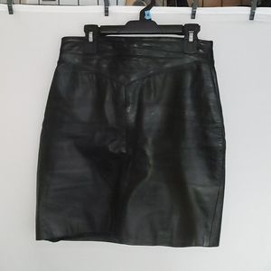 Authentic leather mini skirt